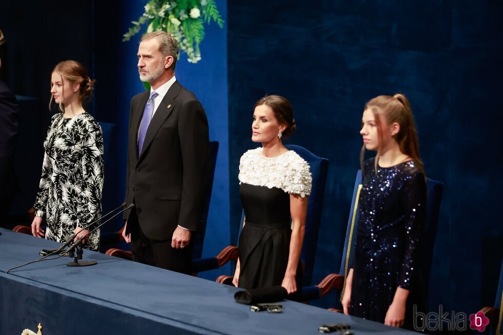 Los Reyes de España, la Princesa Leonor y la Infanta Sofía presiden los Premios Princesa de Asturias 2022