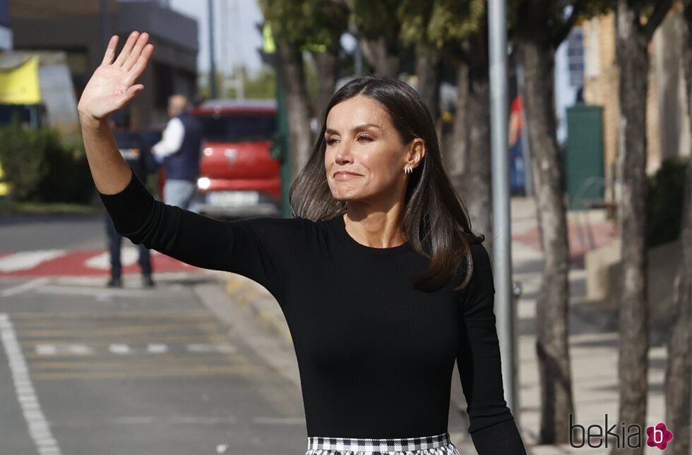 La Reina Letizia, llegando al homenaje de Pilar Miró en el Festival de Tudela