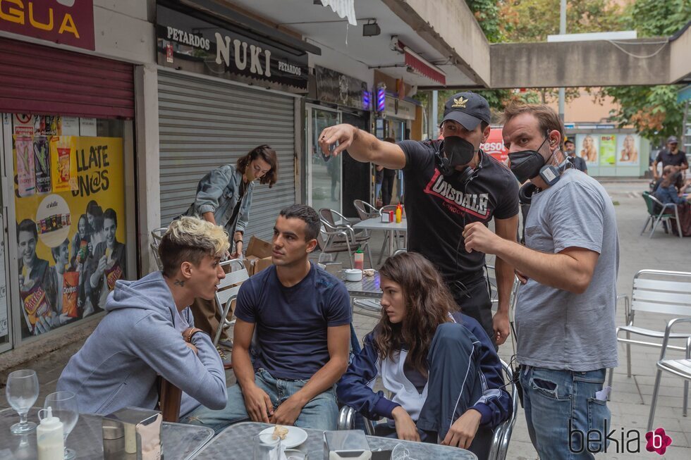 Mario Casas rodando su película 'Mi soledad tiene alas'