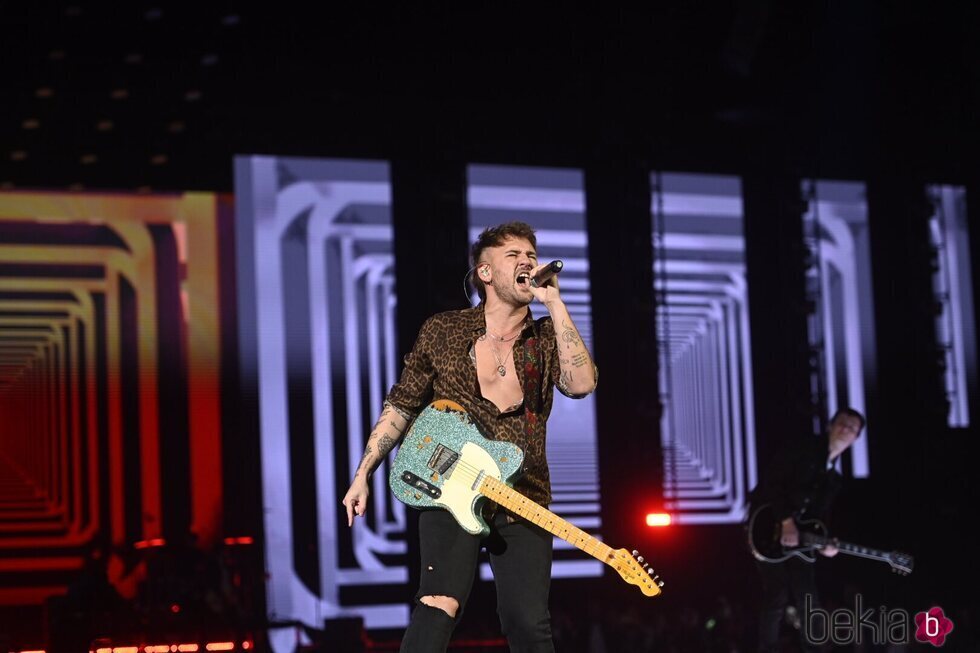 Dani Fernández en la gala de Los 40 Music Awards 2022