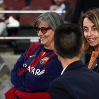 La madre de Gerard Piqué en el último partido de su hijo con el Barça