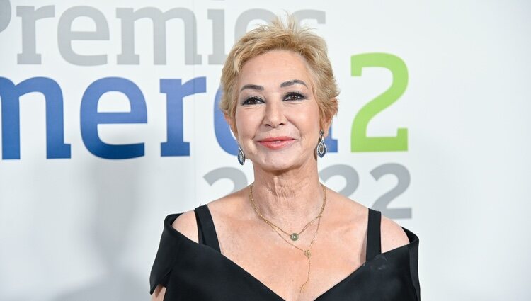 Ana Rosa Quintana en los Premios Merca2 2022