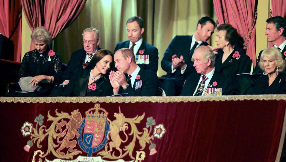 La Familia Real Británica en el concierto por el Día del Recuerdo en 2023