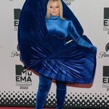 Bebe Rexha en la alfombra roja de los MTV EMA 2022