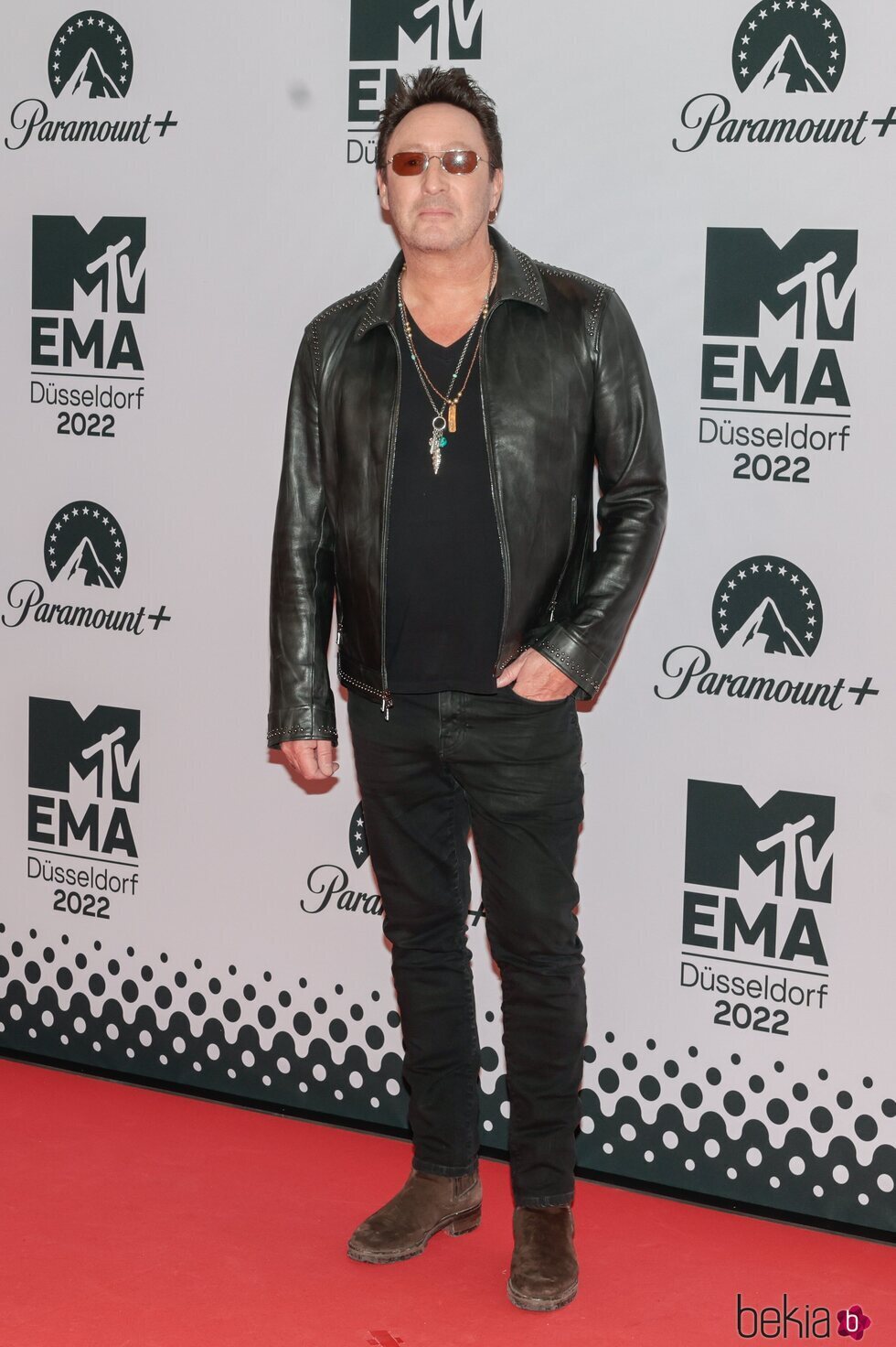 Julian Lennon en la alfombra roja de los MTV EMA 2022