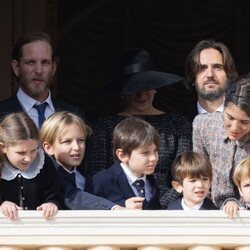 Andrea Casiraghi, Tatiana Santo Domingo, Sasha, India y Max Casiraghi, Carlota Casiraghi, Dimitri Rassam y sus hijos