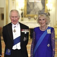 Los Reyes Carlos y Camilla en su primera cena de Estado como Reyes