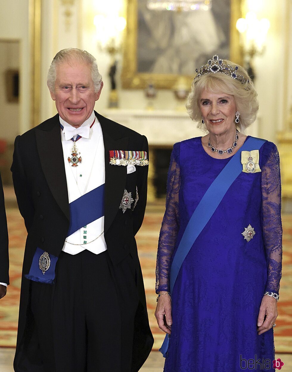 Los Reyes Carlos y Camilla en su primera cena de Estado como Reyes