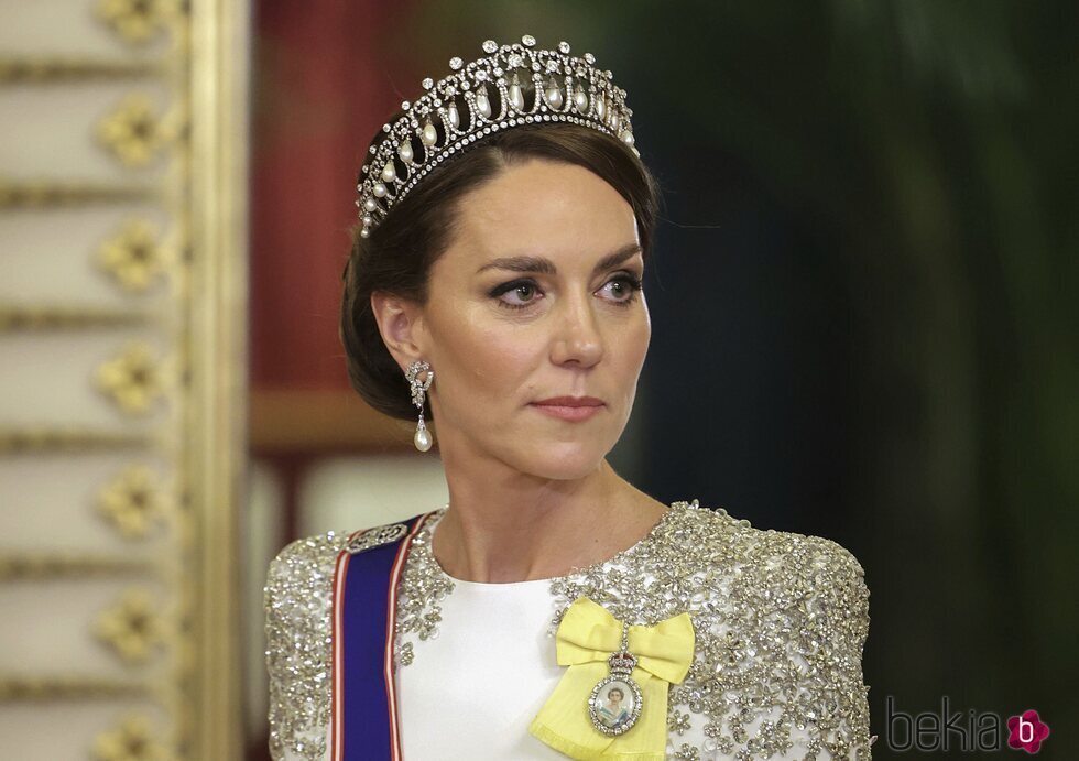 La Princesa Kate con la Cambridge Lover's Knot Tiara en la cena de Estado al Presidente de Sudáfrica