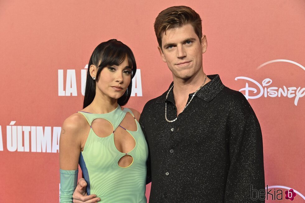 Miguel Bernardeau y Aitana Ocaña en el estreno de 'La última'