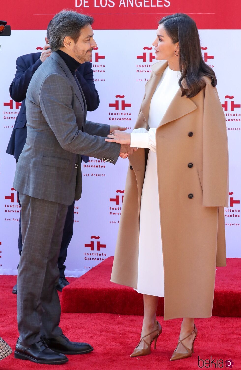 La Reina Letizia y Eugenio Derbez en la inauguración de la sede del Instituto Cervantes en Los Angeles