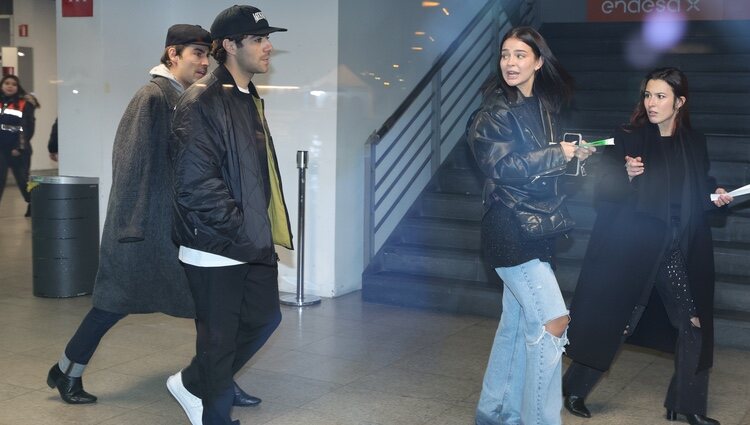 Álvaro de Luna y Laura Escanes van juntos al concierto de Aitana en Madrid