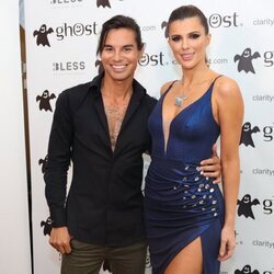 Julio José Iglesias Jr y Vivi di Domenico en el evento Ghost brand en Madrid