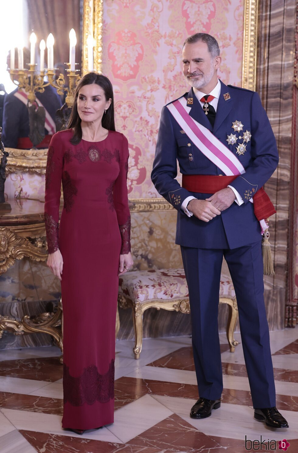 Los Reyes Felipe y Letizia durante la recepción en la Pascua Militar 2023