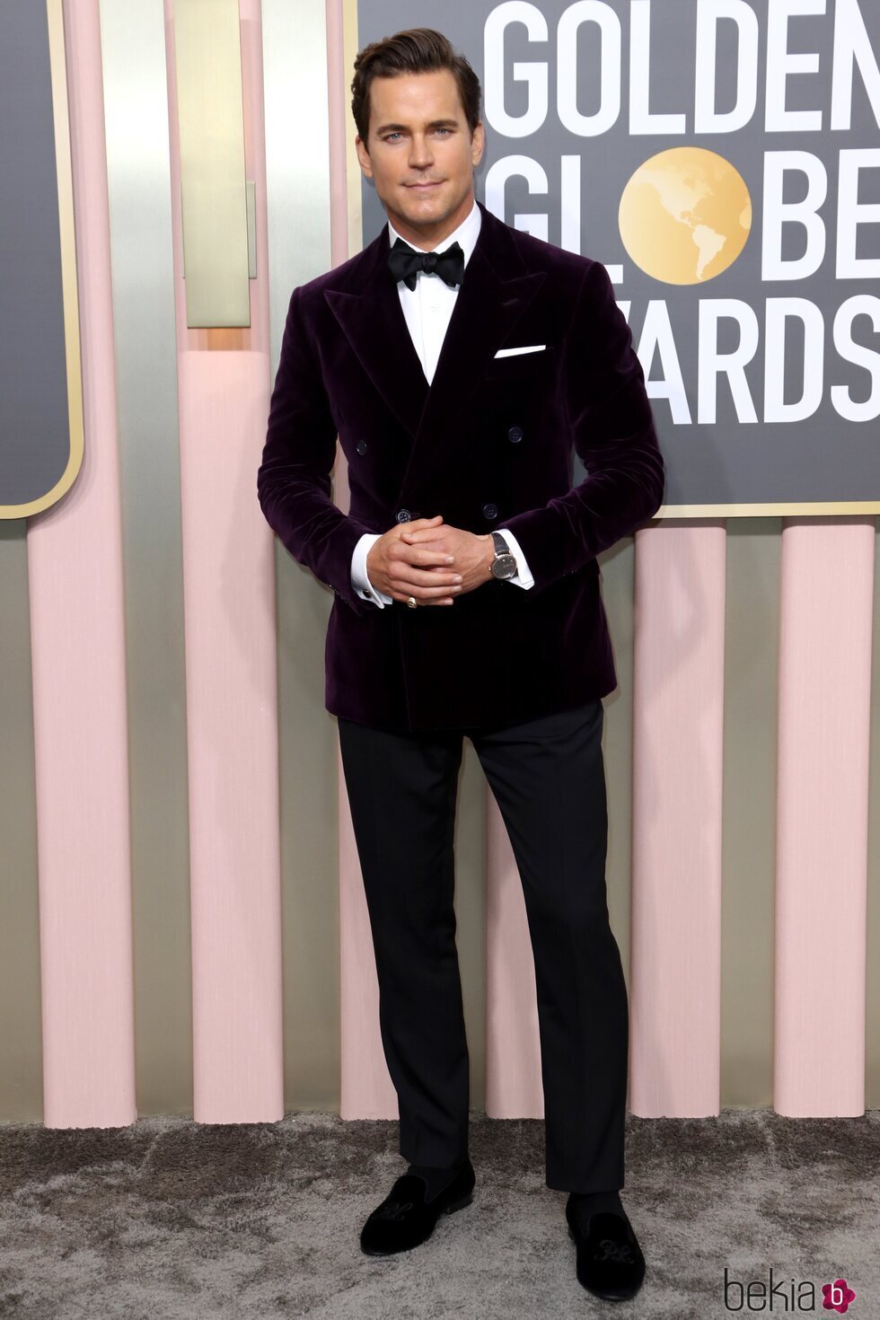 Matt Bomer en la alfombra roja de los Globos de Oro 2023