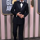 Austin Butler en la alfombra roja de los Globos de Oro 2023