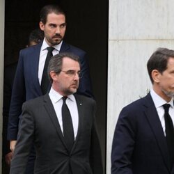 Pablo, Nicolás y Philippos de Grecia tras la muerte de Constantino de Grecia