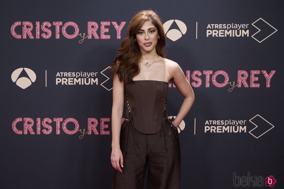 Mina El Hammani en la premiere de 'Cristo y Rey'