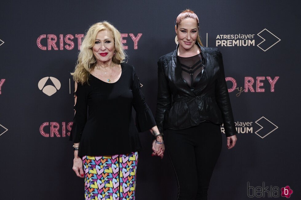 Rosa Benito y Rosario Mohedano en la premiere de 'Cristo y Rey'