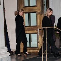 La Infanta Cristina, Irene Urdangarin, Froilán y Victoria Federica tras la cena previa al funeral de Constantino de Grecia