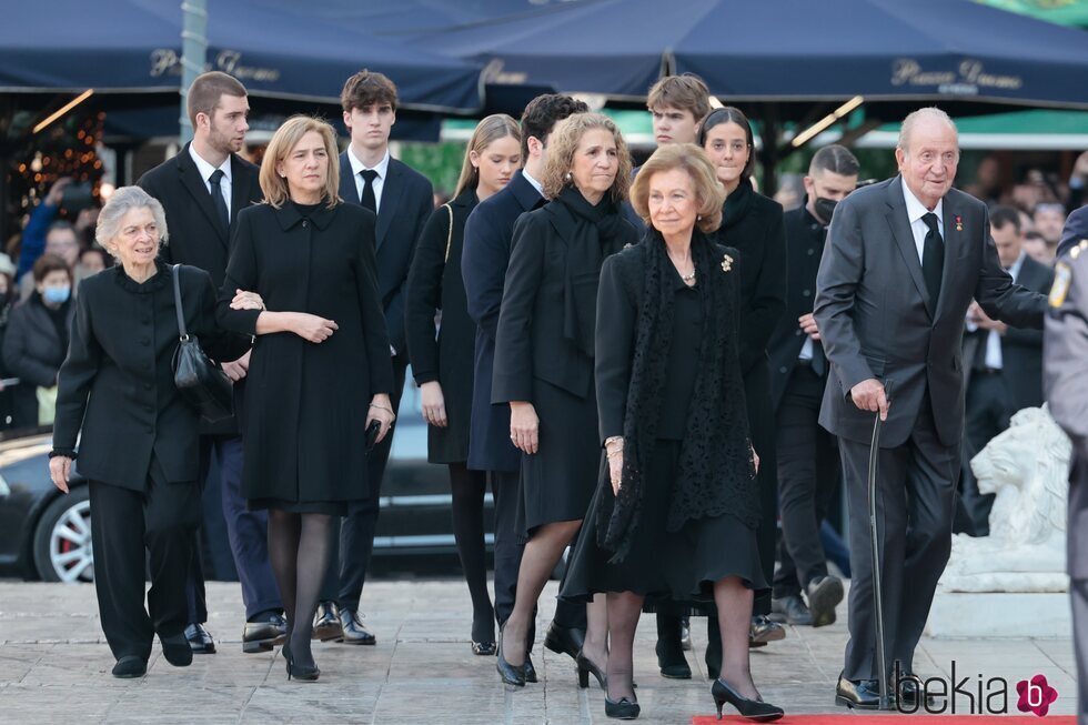 Los Reyes Juan Carlos y Sofía, la Infanta Elena, Froilán y Victoria Federica, la Infanta Cristina, Juan, Pablo, Miguel e Irene Urdangarin e Irene de Grecia