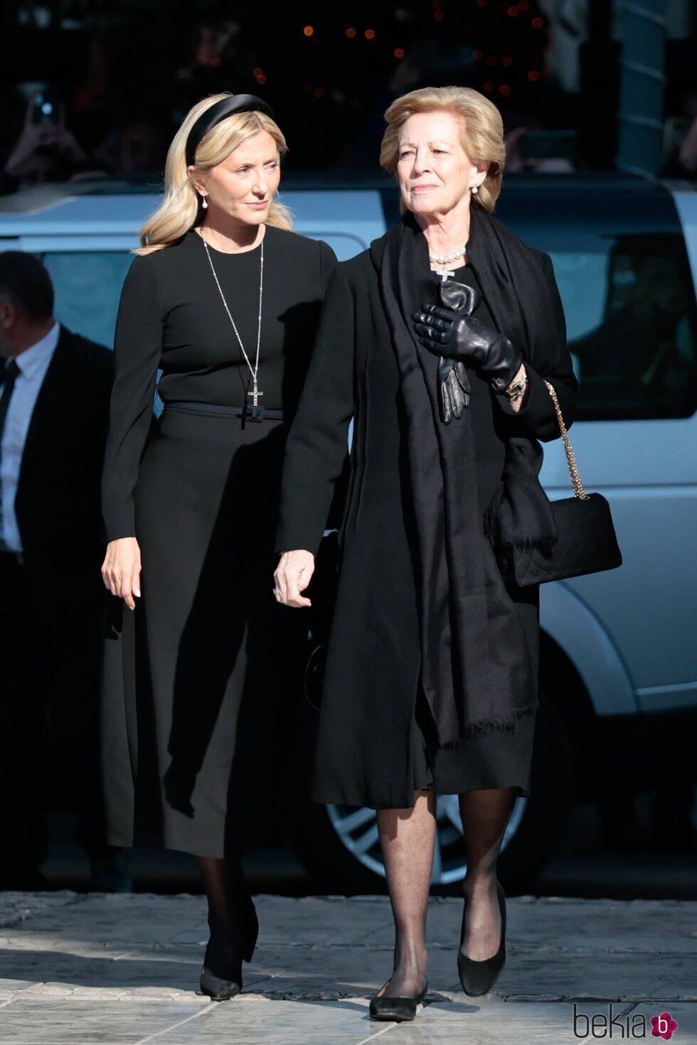 Marie Chantal de Grecia y Ana María de Grecia en el funeral de Constantino de Grecia