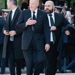 Siméon de Bulgaria en el funeral de Constantino de Grecia