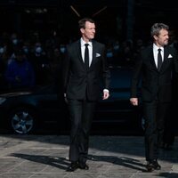 Federico y Joaquín de Dinamarca en el funeral de Constantino de Grecia