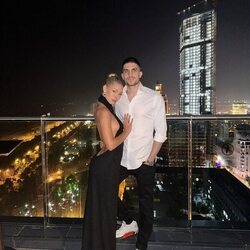 Jessica Goicoechea y Marc Bartra posan juntos por primera vez en redes