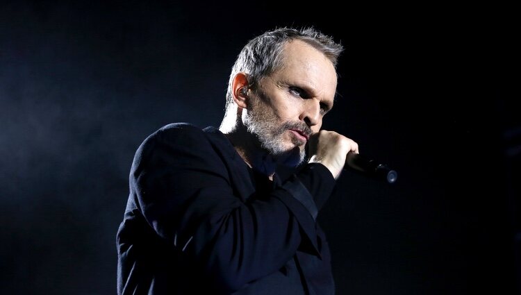 Miguel Bosé, sobre los escenarios, se convierte en el jurado de 'Covert Night', el nuevo formato de La 1