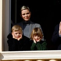 Alberto y Charlene de Mónaco y sus hijos Jacques y Gabriella de Mónaco en Santa Devota 2023