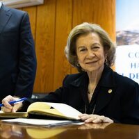 La Reina Sofía en la visita que realizó al Banco de Alimentos de Tenerife