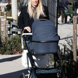 Alice Campello da un paseo por el Parque de El Retiro