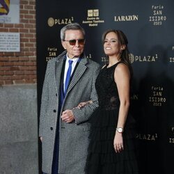 Gloria Camila y José Ortega Cano posan juntos en la presentación del cartel de San Isidro 2023