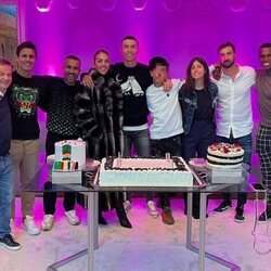 Cristiano Ronaldo, rodeado de amigos y familia en su fiesta por su 38 cumpleaños