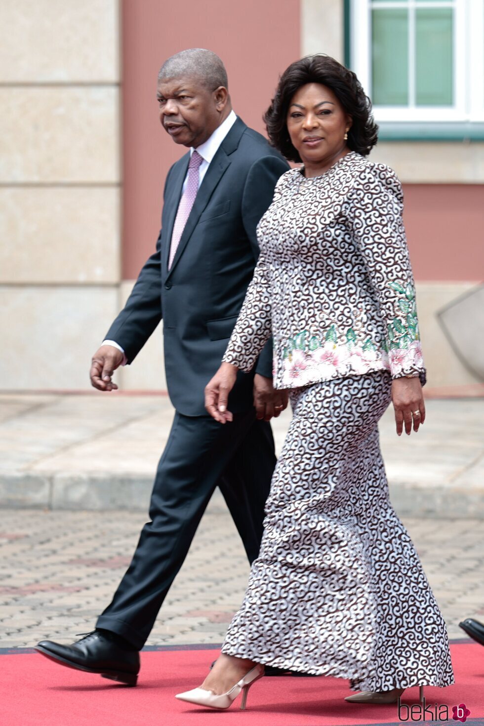 El Presidente de Angola y su esposa en la recepción a los Reyes de España por su Visita de Estado