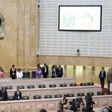 Los Reyes Felipe y Letizia, separados en la Asamblea Nacional de Angola