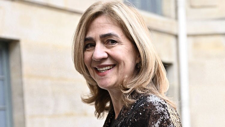 La Infanta Cristina llegando al Instituto Francés en París