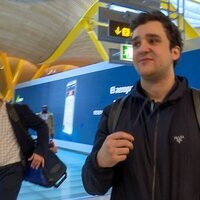 Froilán, en el aeropuerto de Madrid antes de poner rumbo a Abu Dabi