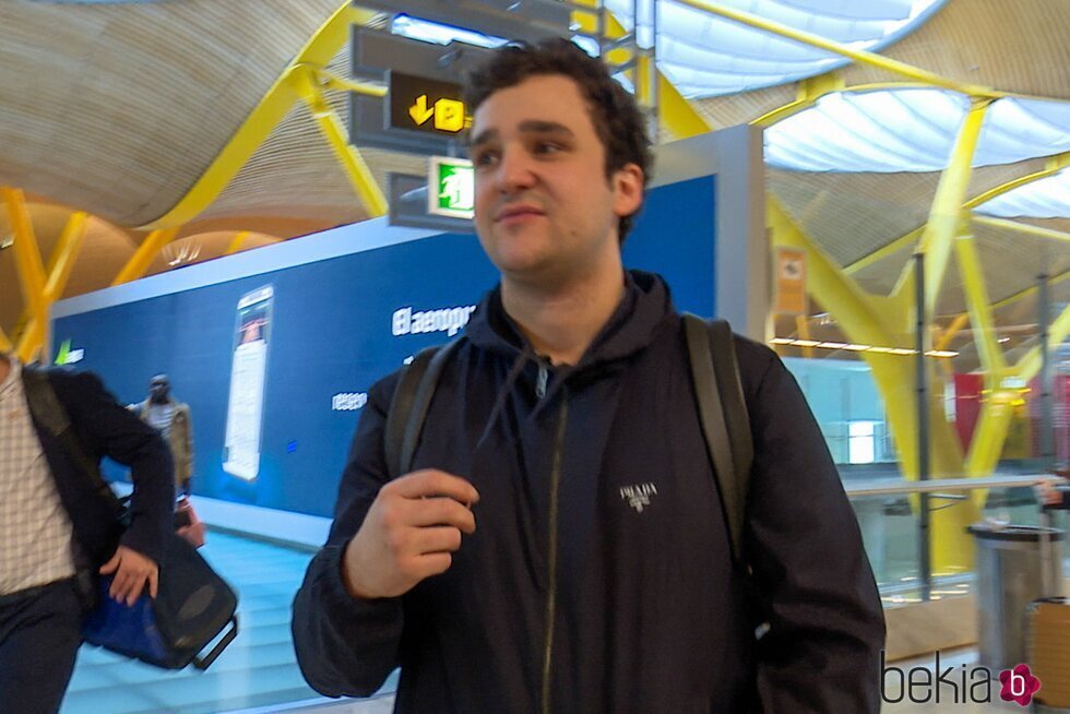 Froilán, en el aeropuerto de Madrid antes de poner rumbo a Abu Dabi