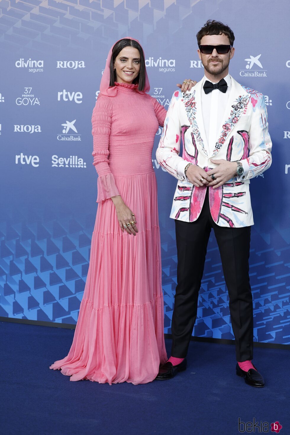 Macarena Gómez y Aldo Comas en la alfombra roja de los Goya 2023