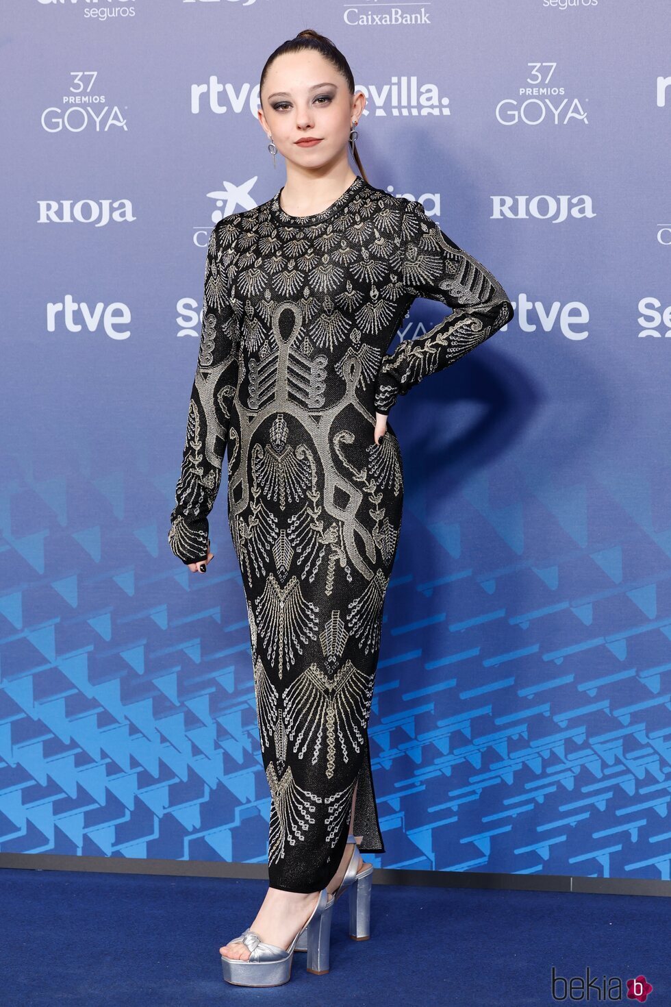 Carla Quílez en la alfombra roja de los Goya 2023