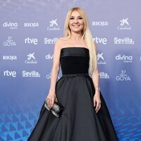 Cayetana Guillén Cuervo en la alfombra roja de los Goya 2023