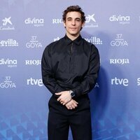 Miguel Herrán en la alfombra roja de los Goya 2023