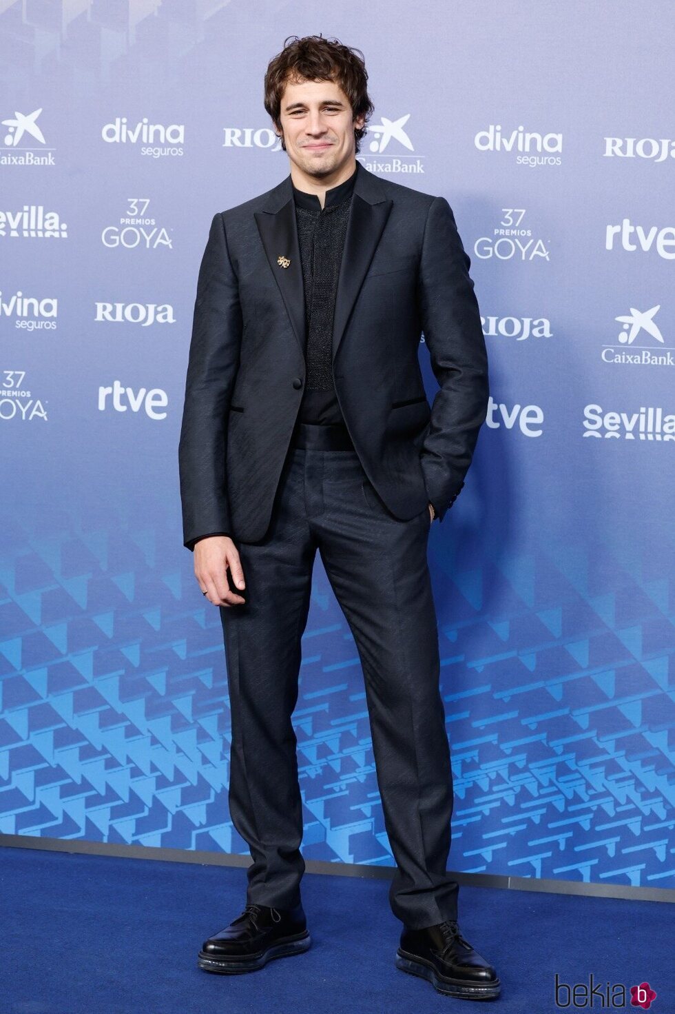 Martiño Rivas en la alfombra roja de los Goya 2023