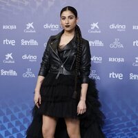 Carolina Yuste en la alfombra roja de los Goya 2023