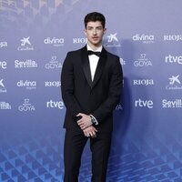 Manu Ríos en la alfombra roja de los Goya 2023