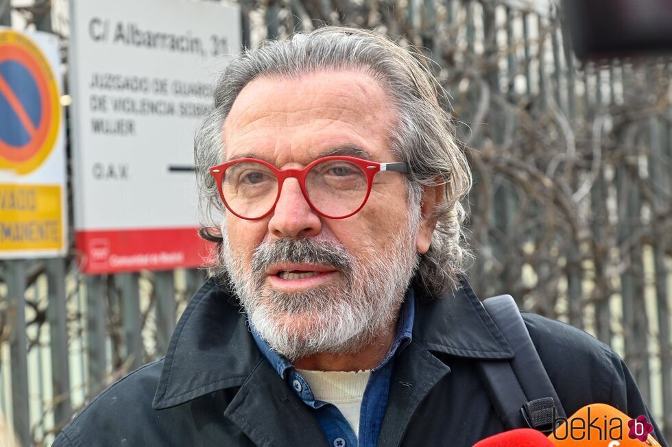 Pepe Navarro llega a los juzgados por su demanda de paternidad