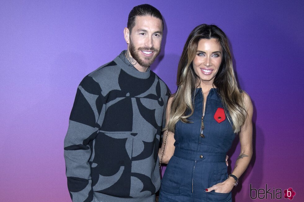 Pilar Rubio y Sergio Ramos en un desfile de Louis Vuitton en la Fashion Week en París 2022