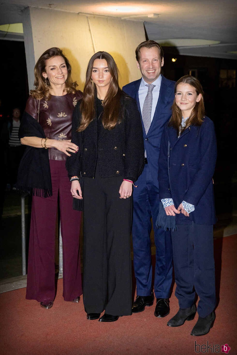 El Príncipe Floris y la Princesa Aimée y su hijas Magali y Eliane van Vollenhoven en el 80 cumpleaños de Margarita de Holanda